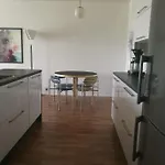 Ylimmaen Kerroksen Luksusnaekymaet Ydinkeskustassa Apartamento Uusikaupunki