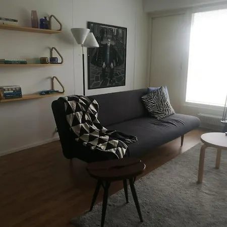 Apartment Ylimmaen Kerroksen Luksusnaekymaet Ydinkeskustassa