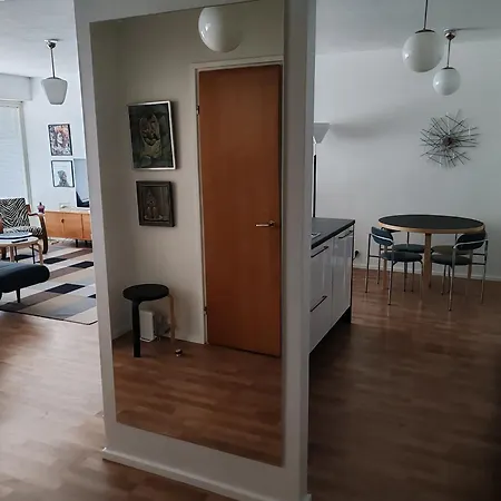 Ylimmaen Kerroksen Luksusnaekymaet Ydinkeskustassa Lejlighed *